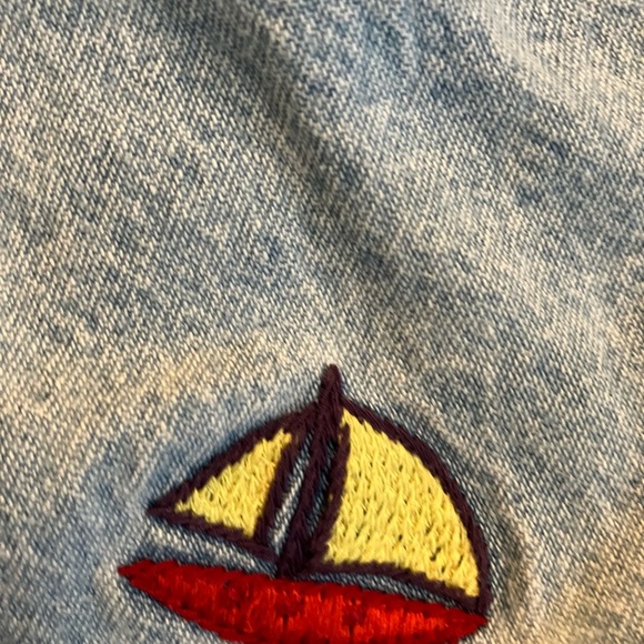 2/$30 Baby Gap Embroidered Faded Jean Dress Buttons Sun Boat Fish XL 18-24M - Picture 8 of 9